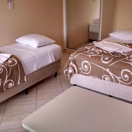 Aries Apart Hotel Bauru Zimmer foto